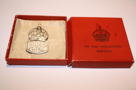 Civil Defence Mens Silver ARP Badge in Box of issue