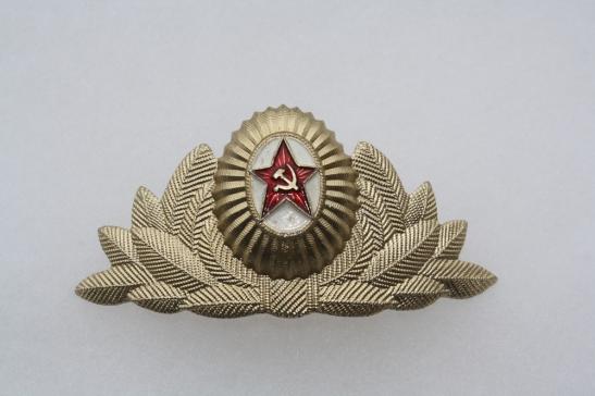 Russian Army Officers Parade Hat Badge 