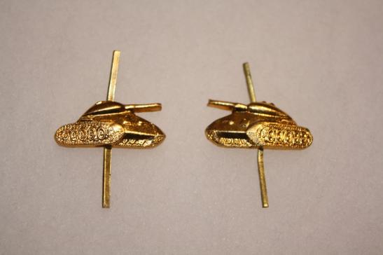 Russian Armour Pair Collar Badges Type 1