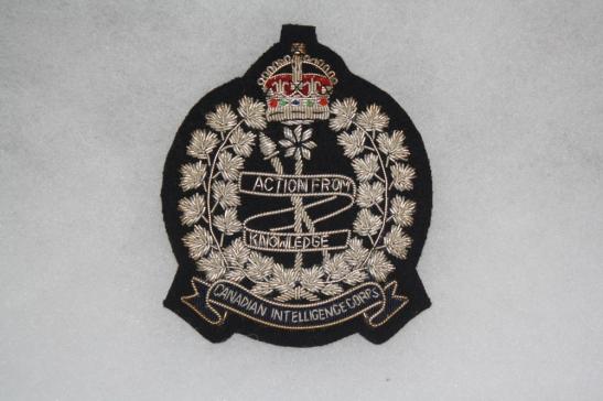 Royal Canadian Intelligence Corps KC Blazer Badge