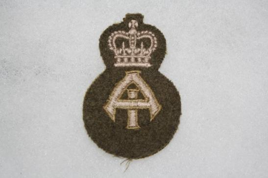 Canadian Army Assistant Instructor Trade badge Group 3