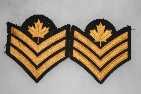 Canadian Sergeant Chevrons Pair Gold on Black