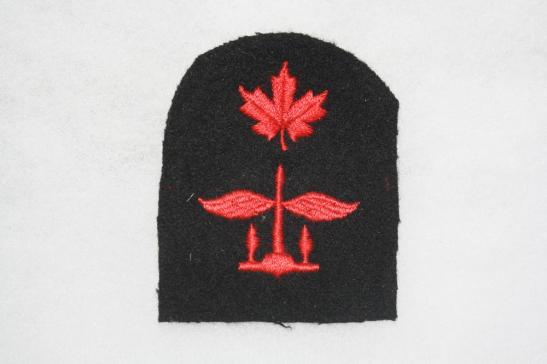 Royal Canadian Navy Aircraft Control Man Trade Badge