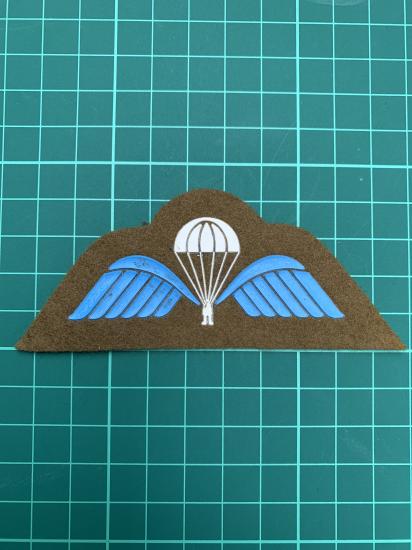 Belgium Brevet A Parachute Wing BT2317
