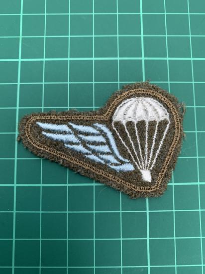 Belgium Army Brevet B Parachute Wing BT 454
