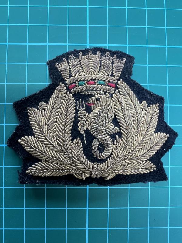 Port of London Authority Officers Cap Badge