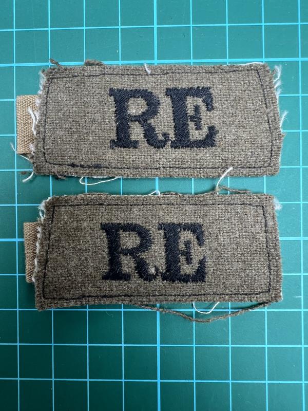 Original Pairs Royal Engineers WW2 Slip on Shoulder Titles