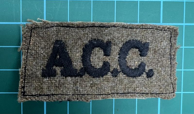 WW2 Army Catering Corps Slip on Shoulder Title