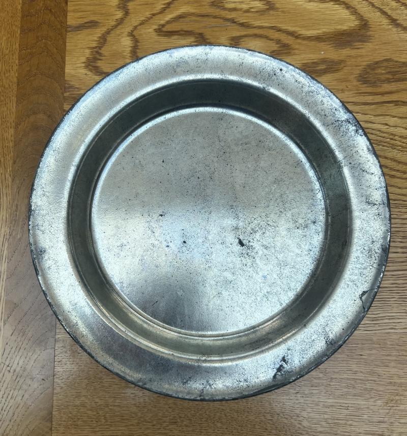 Military Tin Plate Dated 1952 With Crows Foot