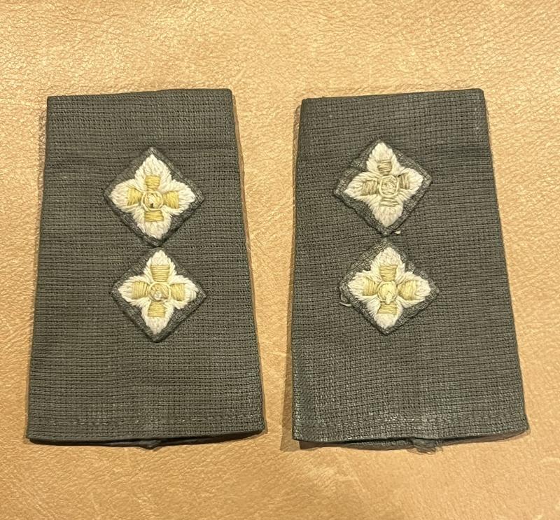 Lieutenant Rank Slides Pair on Green Airtex