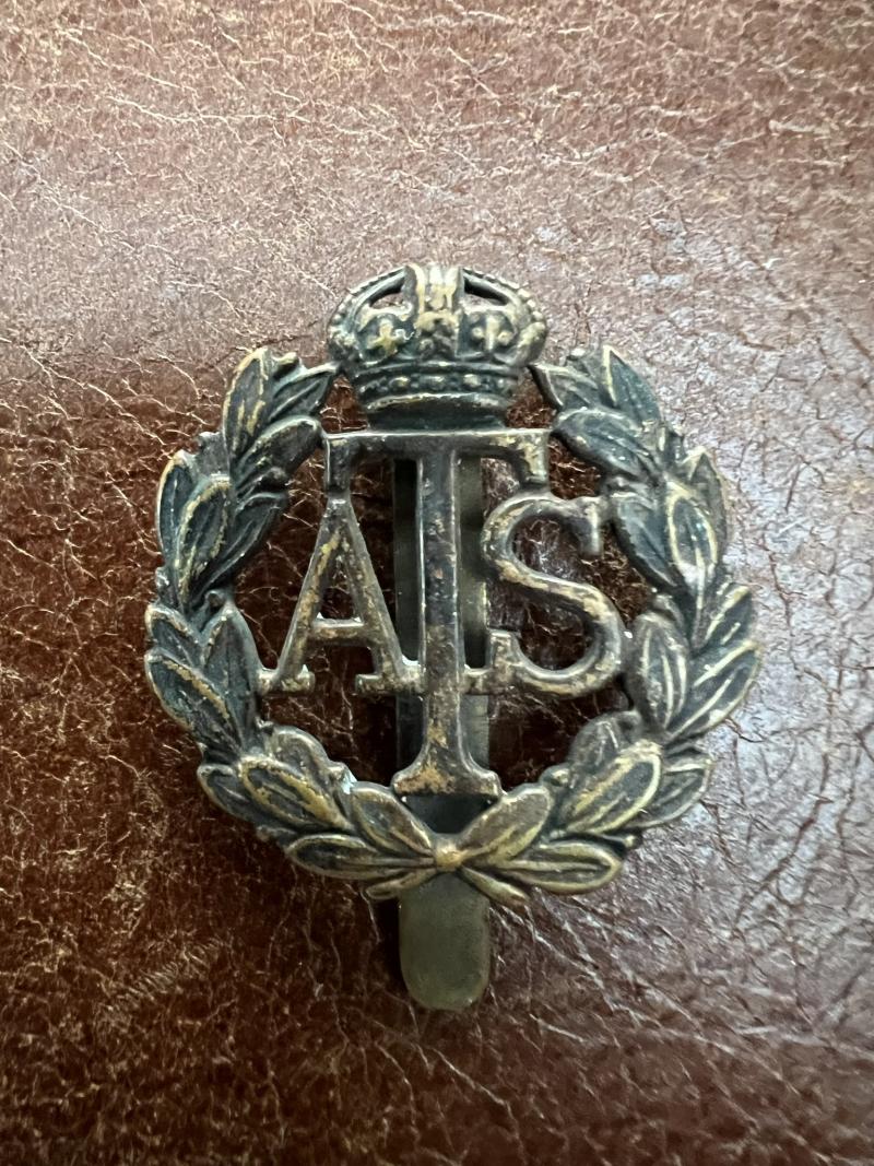 Auxiliary Territorial Service, ATS Brass Cap Badge