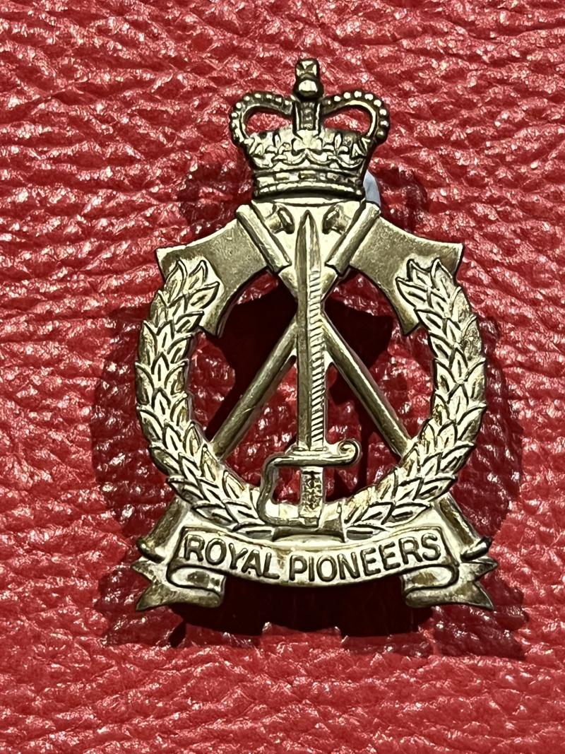 Royal Pioneers Frosted Silver Finish Cap Badge