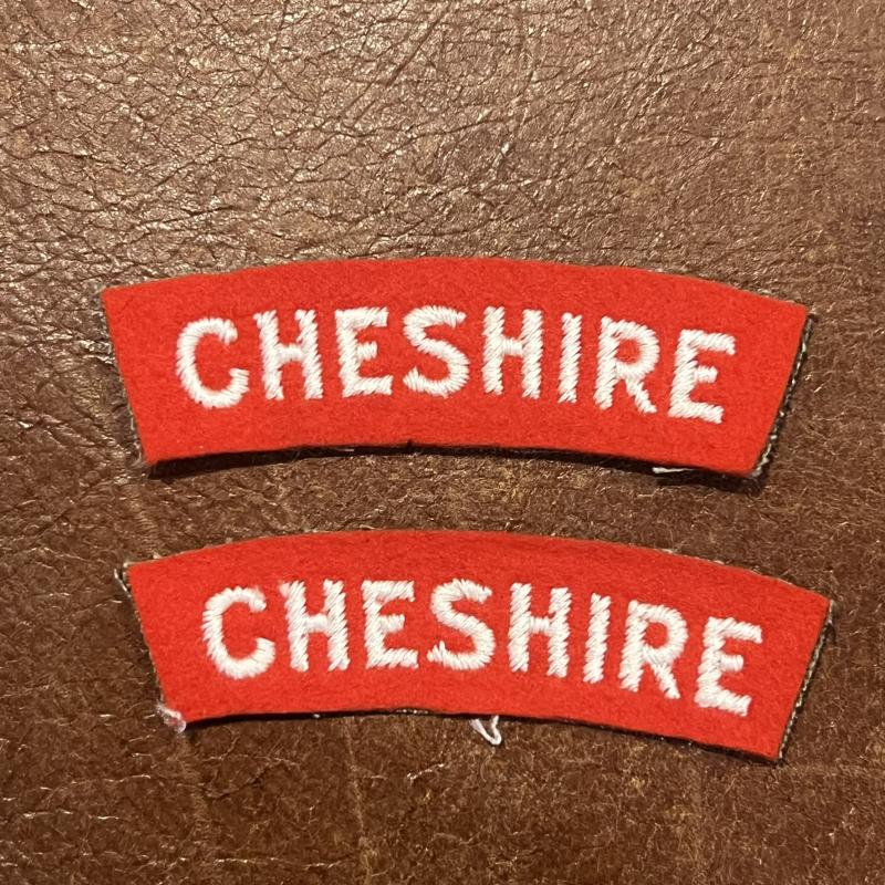 Cheshire Regiment Shoulder Titles Pair